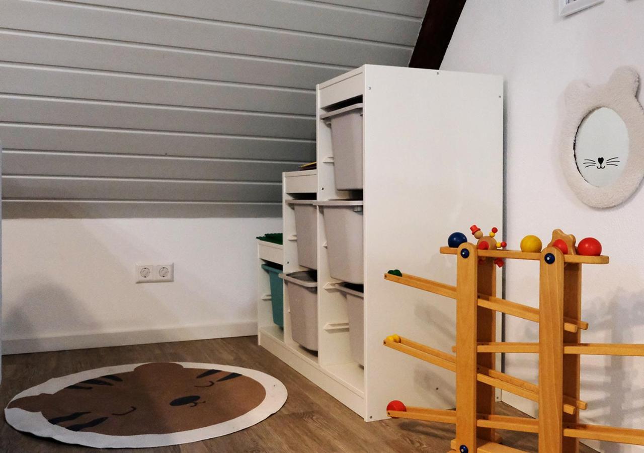 Casa Luxe - 80Qm - Stadtmitte - Familienfreundlich - Parkplatz - 5Km Zum Legoland Günzburg Eksteriør bilde